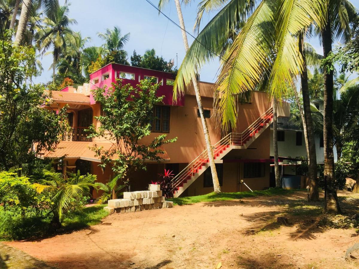 Ganesh House Ayurveda Homestay Kovalam Esterno foto